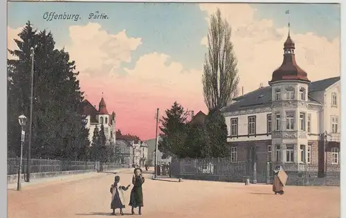 (113348) AK Offenburg, Straßenansicht 1907