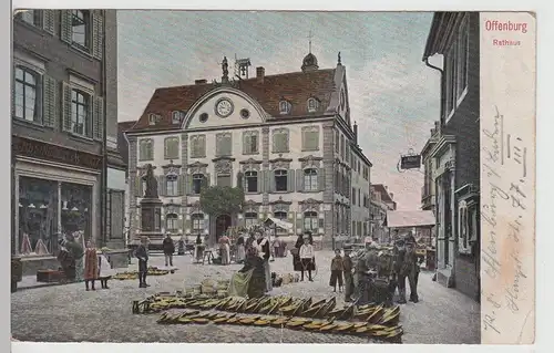 (113321) AK Offenburg, Rathaus, Marktstände, Denkmal 1908