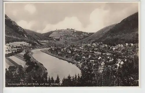 (109164) Foto AK Neckargemünd, Totale mit Blick auf Dilsberg, 1920/30er