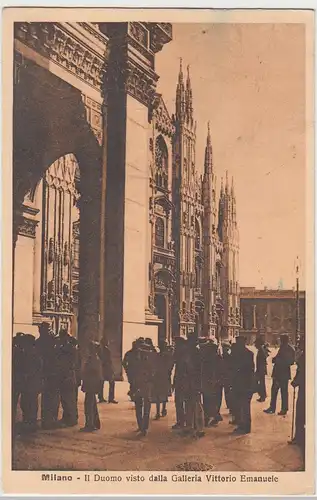 (98688) AK Milano, Mailand, Dom, Duomo visto Galleria Vitt. Emanuele 1920