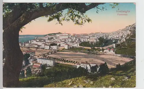 (93658) AK Ventimiglia, Panorama, 1920er