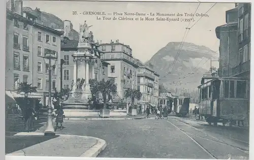 (93646) AK Grenoble, Place Notre Dame, vor 1945