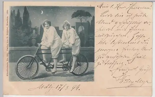(93407) AK Zwei Damen in Nachtbekleidung auf Tandem 1899