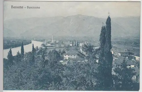 (90640) AK Bassano, Panorama, vor 1945