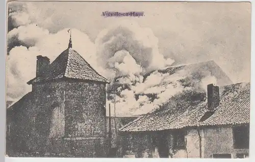 (89600) AK Viéville-en-Haye, brennendes Gebäude, 1.WK Feldpost 1916