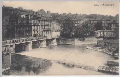 (89352) AK Sedan, Stadtansicht, Maas, Meuse, Brücke, pont, vor 1945