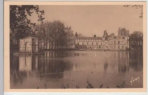 (88211) AK Palais de Fontainebleau, L'Etang aux carpes, vor 1945