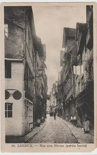 (81992) AK Lisieux, Rue aux Fèvres, vor 1945