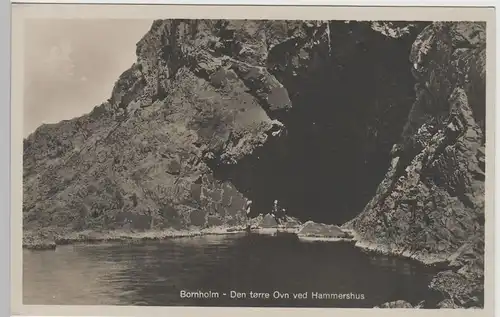 (80652) AK Bornholm, Den tørre Ovn ved Hammershus, vor 1945