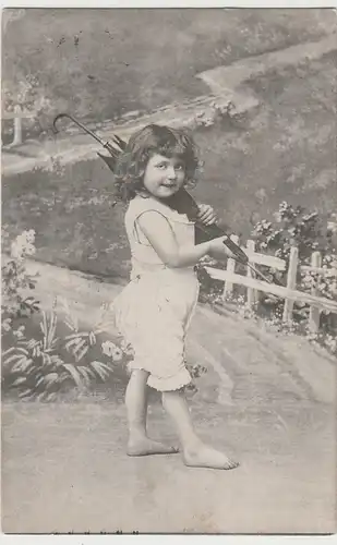 (80158) AK Mädchen mit Regenschirm, 1922