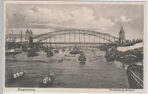 (76201) AK Magdeburg, Hindenburg Brücke, Boote, Kähne 1932