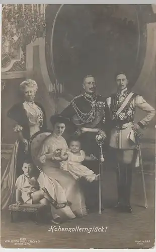 (75764) Foto AK Kaiserliche Familie "Hohenzollernglück" um 1909