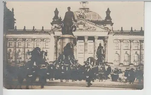 (72208) Foto AK Berlin, Bismarck-Denkmal vor dem Reichstag, vor 1938