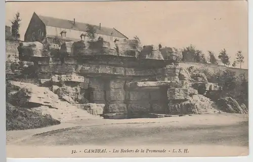 (67457) AK Cambrai, Les Rochers de la Promenade, Feldpost 1914
