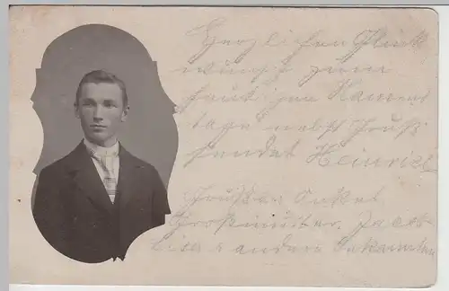 (66690) Foto AK Porträt junger Mann 1900