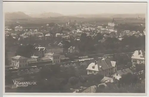 (65488) Foto AK Vöcklabruck, Bahnhof, 1924