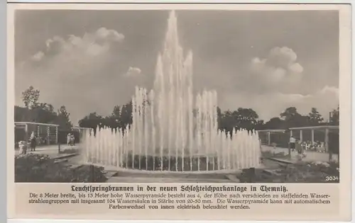 (65278) Foto AK Chemnitz, Schlossteichpark, Leuchtspringbrunnen vor 1945