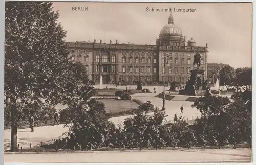 (64353) AK Berlin, Schloss mit Lustgarten 1910er