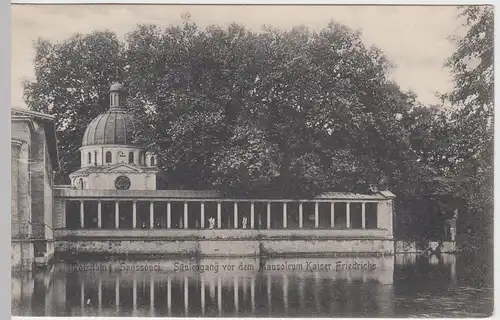 (61091) AK Potsdam, Sanssouci, Mausoleum, Säulengang, vor 1945