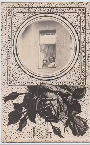 (60425) Foto AK Frau u. Junge schauen a. Fenster, Schmuckrahmen 1913