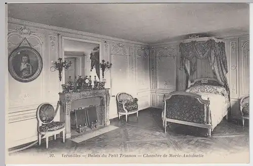 (59194) AK Versailles, Palais du Petit Trianon, Chambre de Antoinette, vor 1945