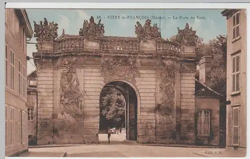 (59078) AK Vitry-le-Francois, La Porte du Pont, vor 1945
