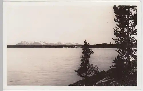 (58570) Foto AK Yellowstone Lake a. Mt. Sheridan, Haynes