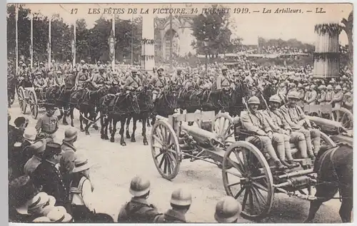 (57327) AK Militaria, Les Fetes de la Victoire, 14. 07. 1919, Artillerie