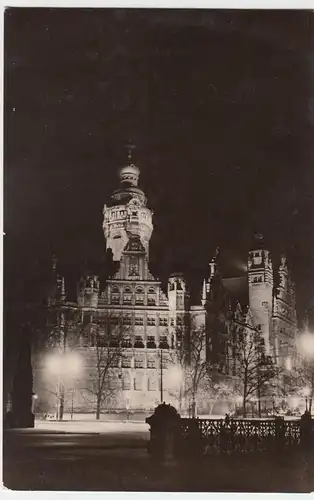 (52700) Foto AK Leipzig, Neues Rathaus bei Nacht 1959