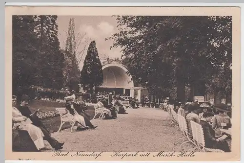 (51274) AK Bad Nenndorf, Kurpark mit Musik-Halle, 1918