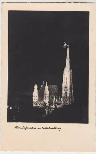 (51024) Foto AK Wien, Stefansdom in Festbeleuchtung, 1938