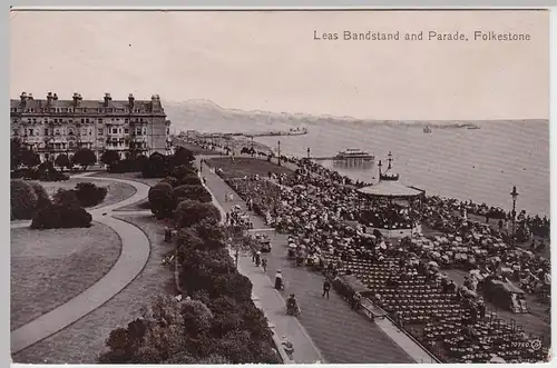 (49674) AK Folkestone, Leas Bandstand and Parade, vor 1945