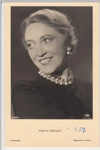 (49525) Foto AK Schauspielerin Käthe Dorsch, Ross Verlag, vor 1945