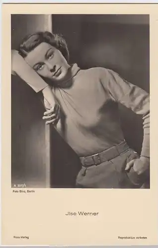 (49478) Foto AK Schauspielerin Ilse Werner, Ross Verlag, vor 1945