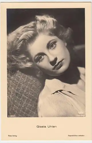 (49469) Foto AK Schauspielerin Gisela Uhlen, Ross Verlag, vor 1945