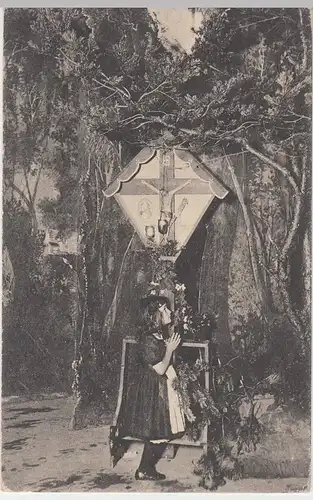 (49120) AK Kind am Wegekreuz "'s Findlkind - Marie Rieger", 1918