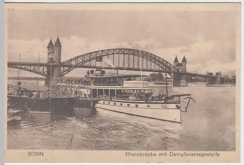 (48857) AK Bonn, Rheinbrücke mit Dampferanlegestelle, 1925