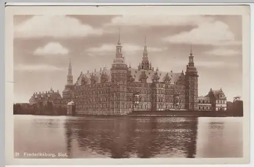 (48535) Foto AK Hillerod, Schloss, Frederiksborg Slot