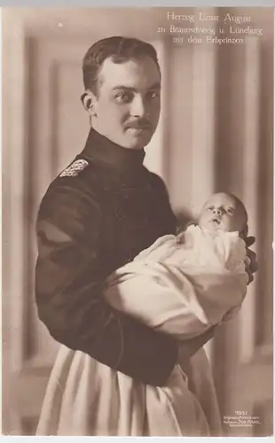 (47032) Foto AK Herzog Ernst August zu Braunschweig mit Erbprinz 1915