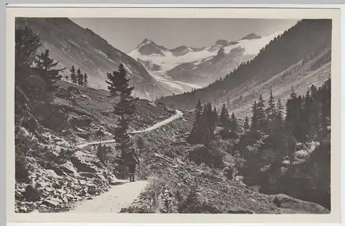 (46465) Foto AK Obersulzbachtal mit dem Großen Geiger, vor 1945