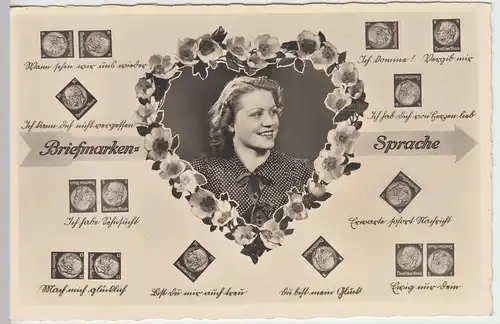 (45932) Foto AK Briefmarkensprache mit Mi 482, Frau im Herz, 1930er