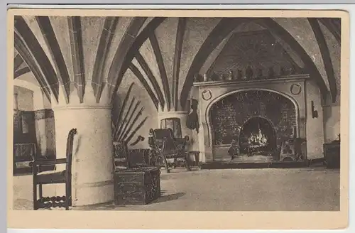 (43001) AK Ludwigsstadt, Burg Lauenstein, Rittersaal mit Kamin, vor 1945