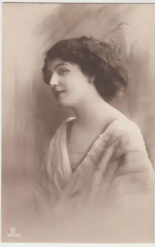 (41193) Foto AK junge Frau, Portrait, 1913
