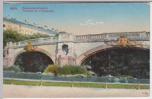 (40518) AK Metz, Esplanadenbrunnen, vor 1945