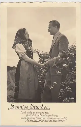 (38262) Foto AK Verliebtes Paar -Sonnige Stunden-, 1941