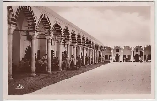 (38102) AK Tunis, Caserne Saussier 1933