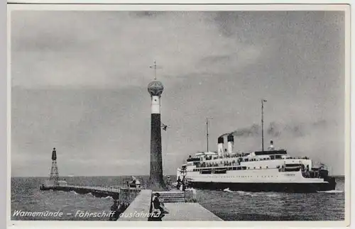 (37685) AK Warnemünde, Fährschiff ausfahrend, Feldpost 1940er