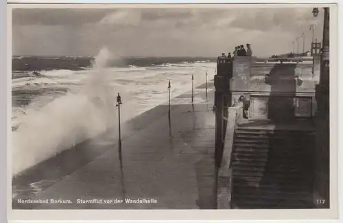 (36228) Foto AK Nordseebad Borkum, Sturmflut vor der Wandelhalle, 1935