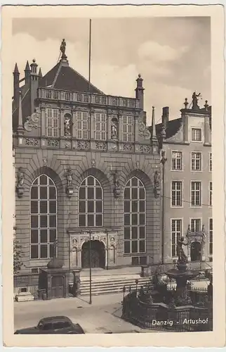 (35972) Foto AK Danzig, Artushof, Nov. 1945
