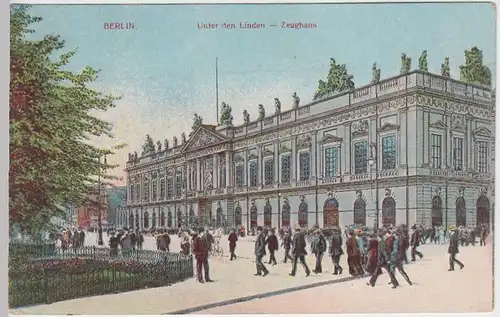 (34201) AK Berlin, Unter den Linden, Zeughaus, Feldpost 1914